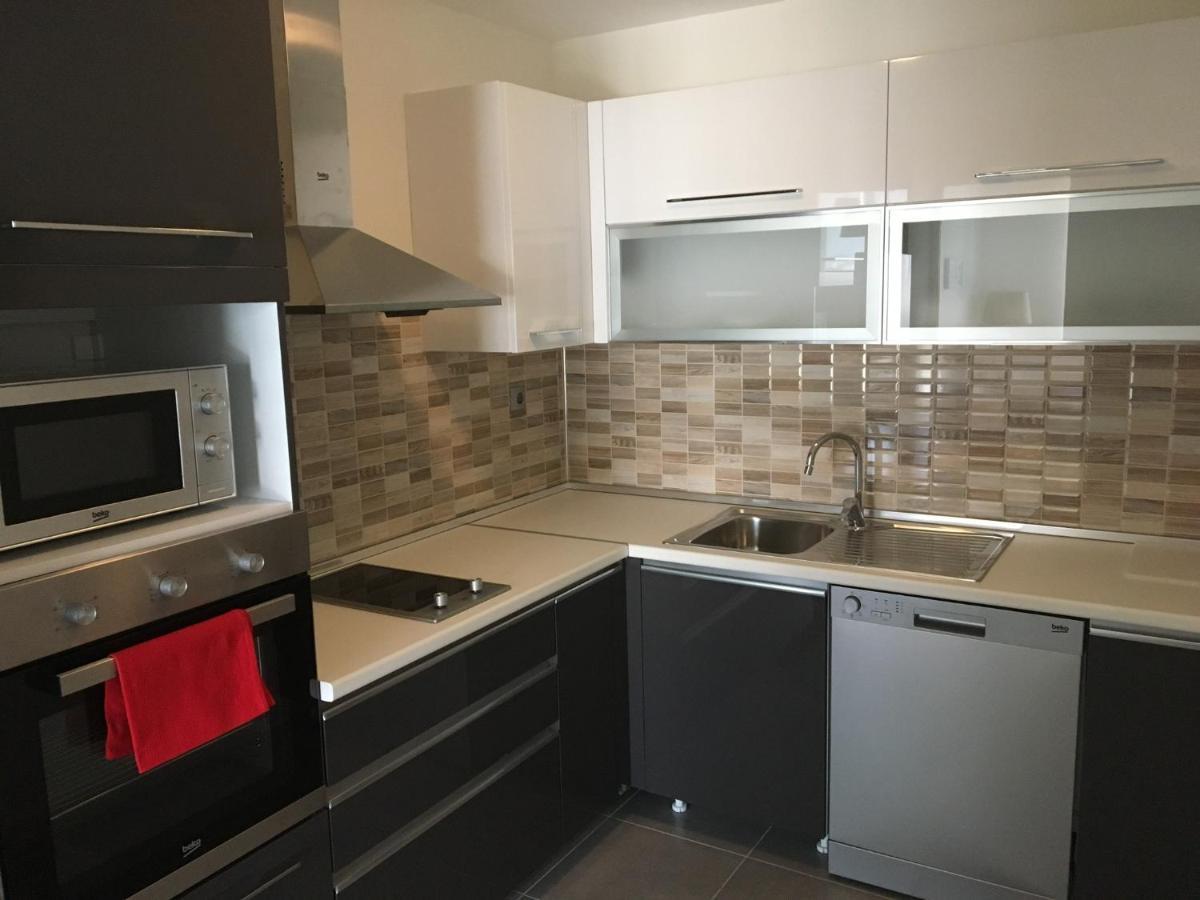 Mdm Sky Apartments Скоп'є Екстер'єр фото